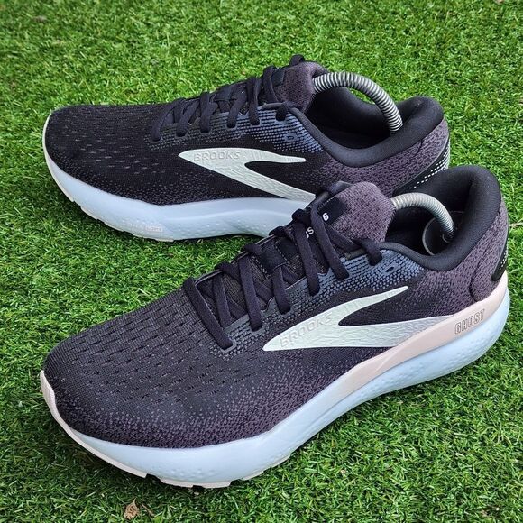 Hoka One One Shoes - BROOKS GHOST 16 - Women's Athletic Shoes - SIZE 9B